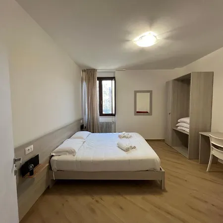 Lägenhet Residenza Sant'angelo - Bike&trekking House *